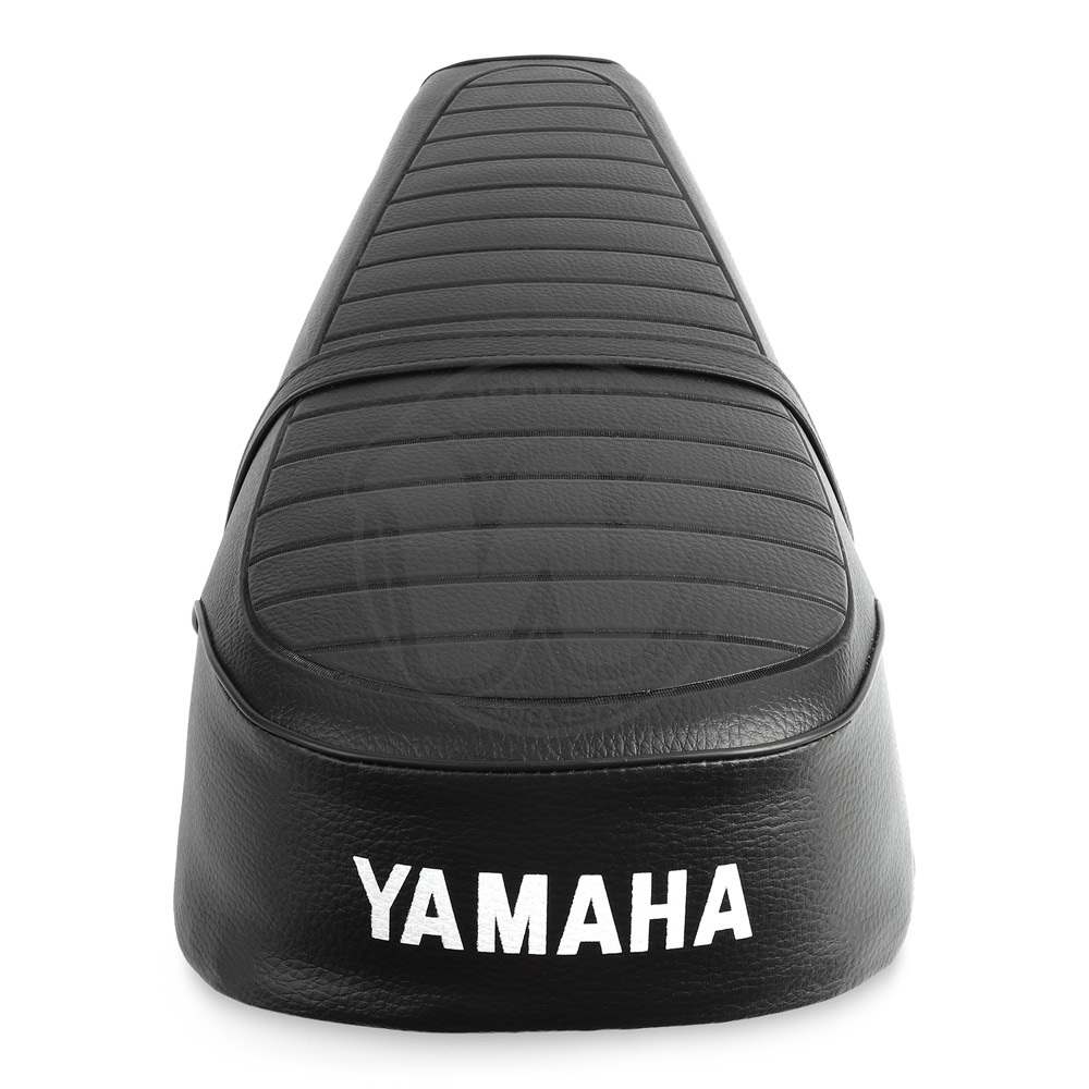 0YZ8774_ad7601 three.jpg